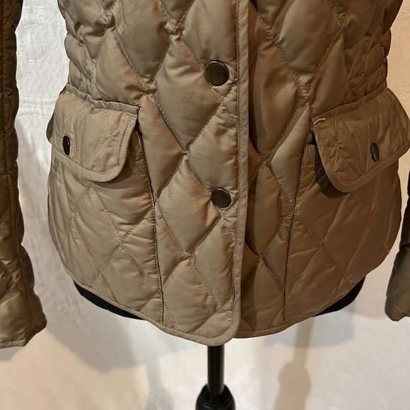 Eddie Bauer down jacket, size extra small - Picture 5 of 16